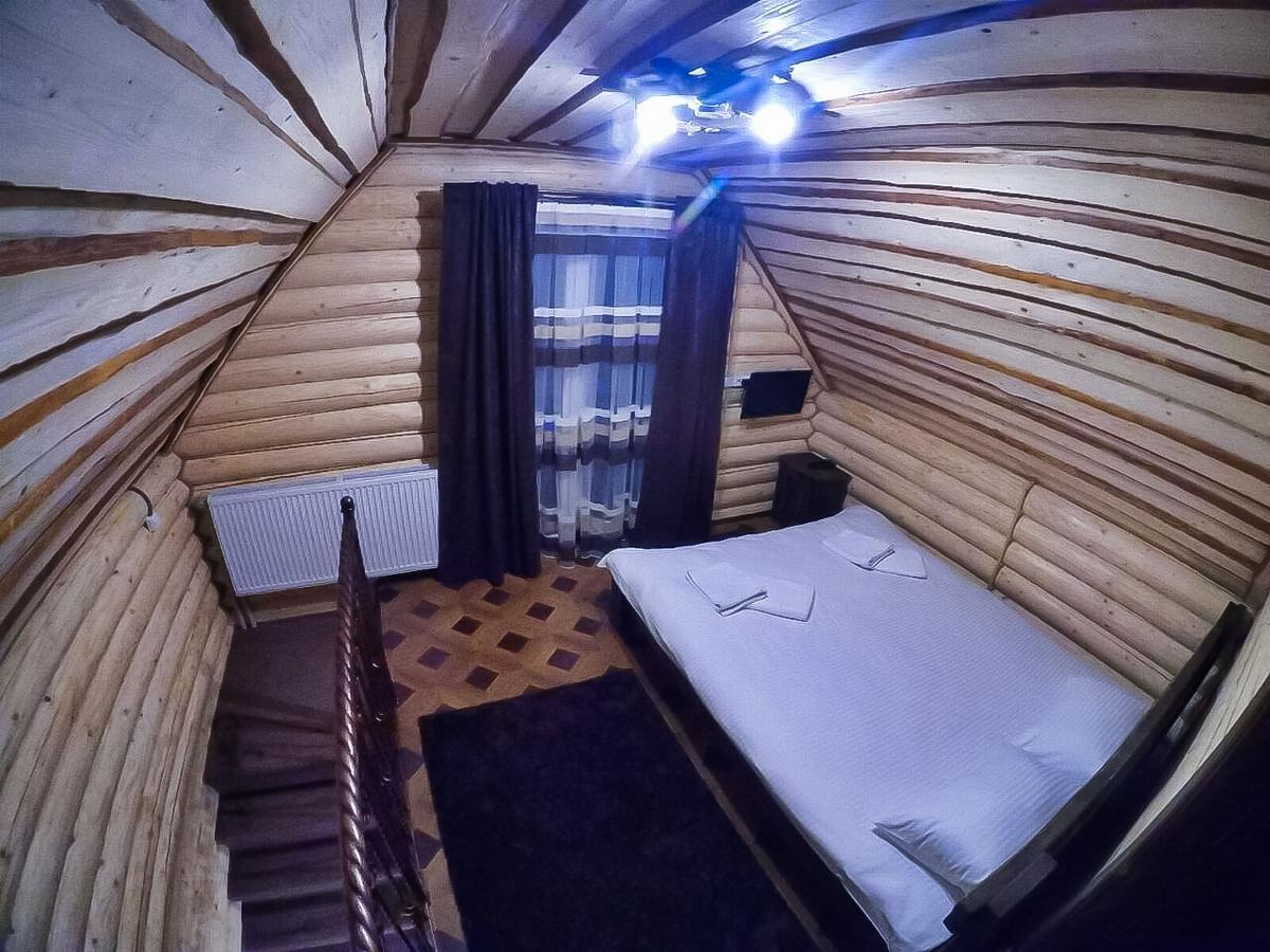Cottage Hata Zustrich バコヴェル エクステリア 写真
