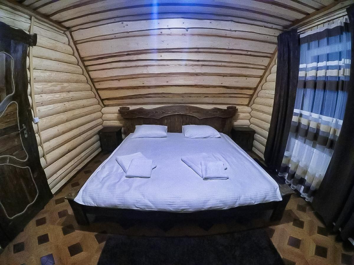 Cottage Hata Zustrich バコヴェル エクステリア 写真