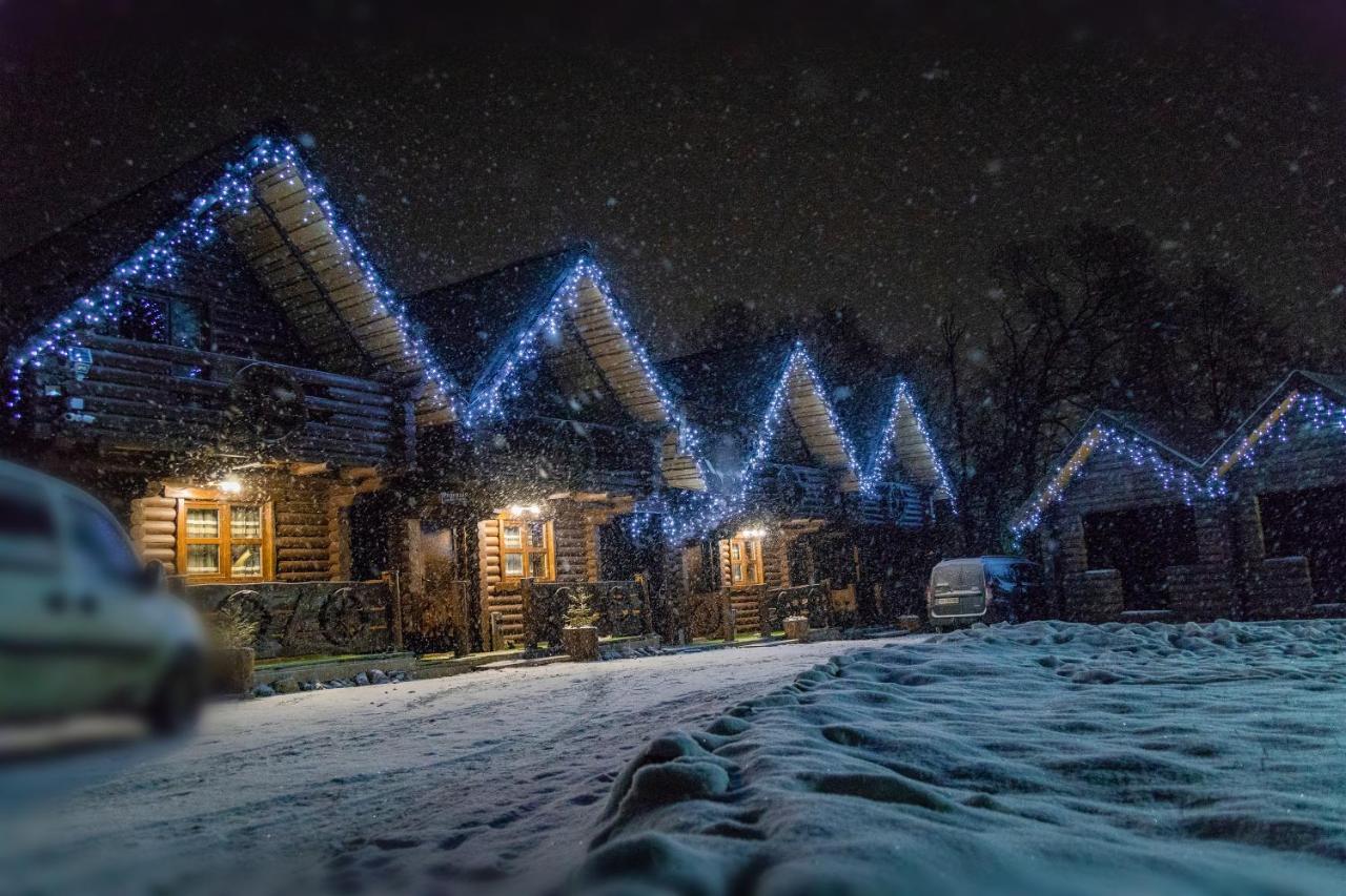 Cottage Hata Zustrich バコヴェル エクステリア 写真